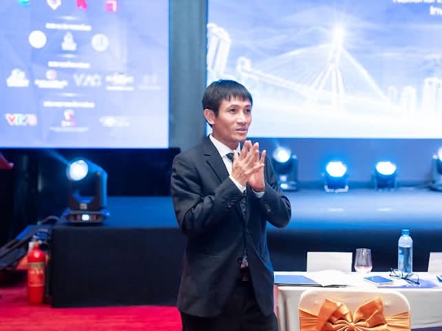 Đại biểu phát biểu trong phần giao lưu